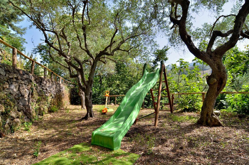 Agriturismo Etna-Mare ピエディモンテ・エトネーオ エクステリア 写真